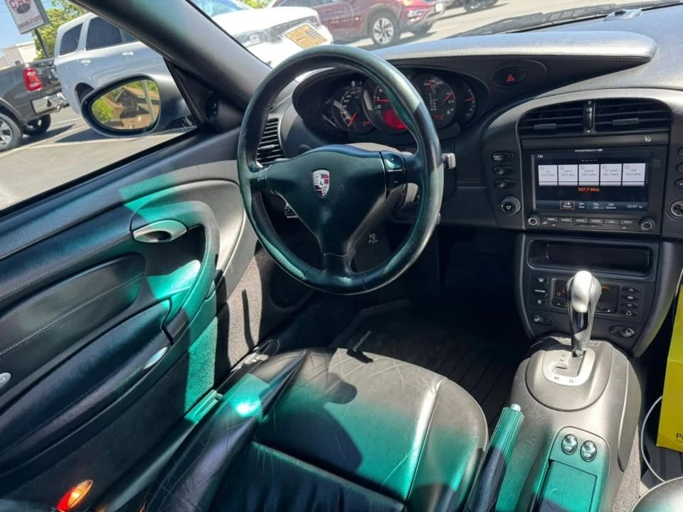 2002 Porsche 996 Carrera - Image 11 of 20