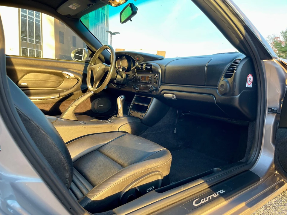 2002 Porsche 996 Carrera - Image 23 of 28