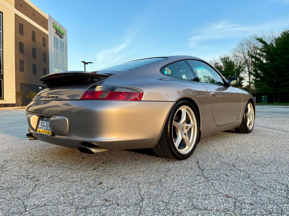 2002 Porsche 996 Carrera - Image 16 of 28
