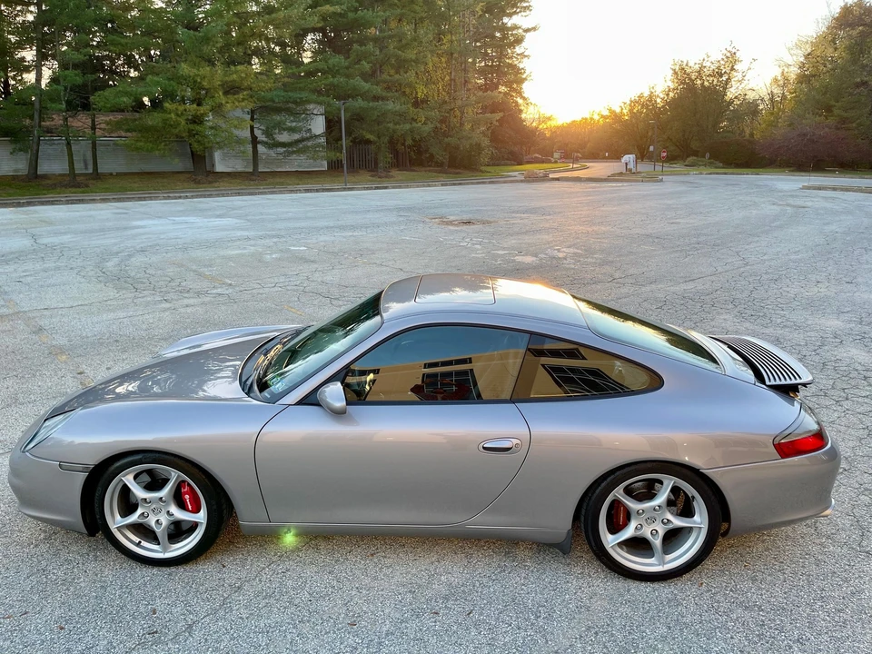 2002 Porsche 996 Carrera - Image 12 of 28
