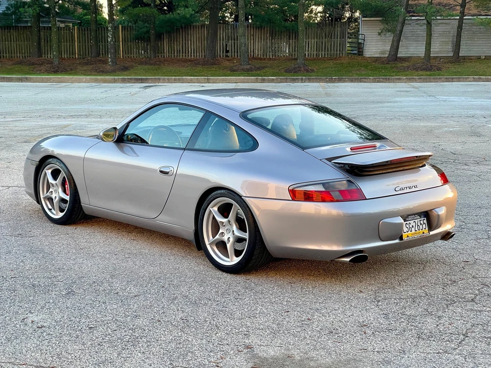 2002 Porsche 996 Carrera - Image 2 of 28