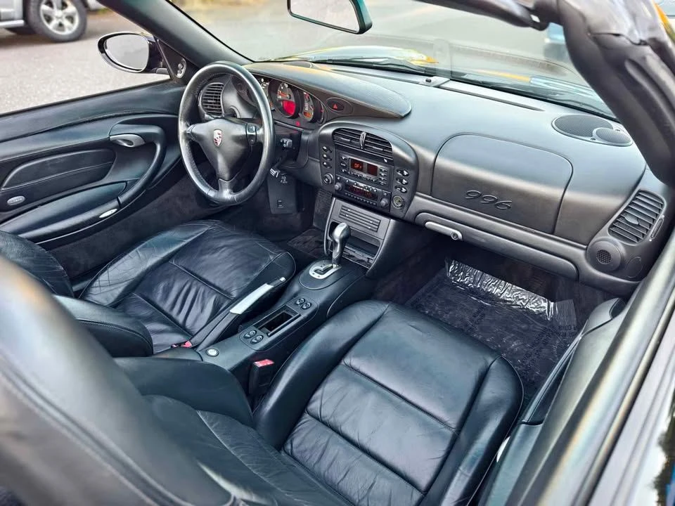 2002 Porsche 996 Carrera - Image 10 of 20