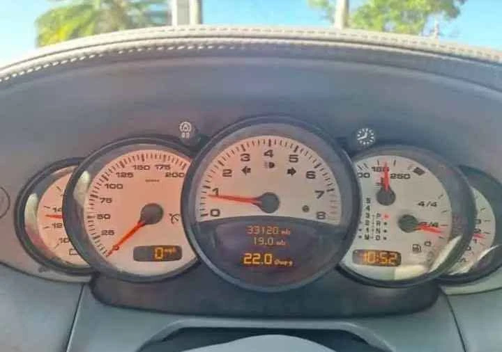 2002 Porsche 996 Carrera - Image 7 of 9