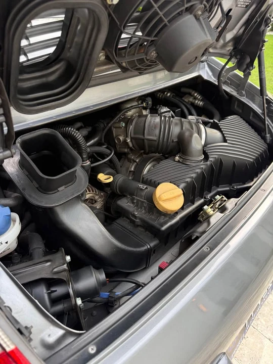 2002 Porsche 996 Carrera - Image 18 of 19