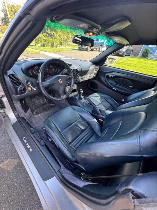 2002 Porsche 996 Carrera - Image 10 of 10