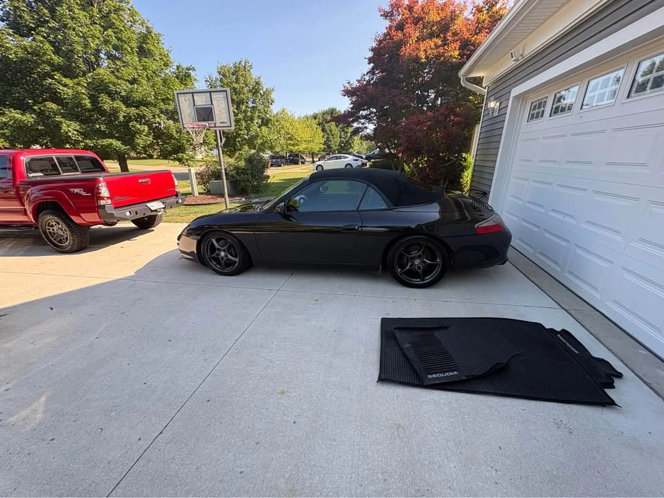 2002 Porsche 996 Carrera - Image 13 of 17