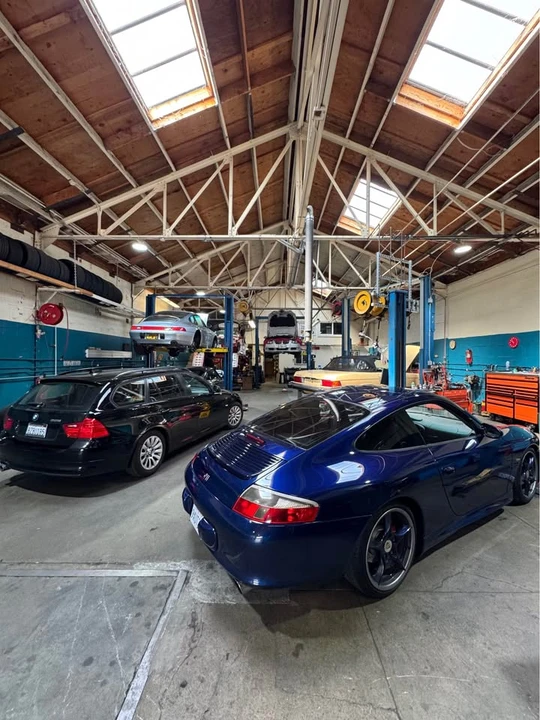 2002 Porsche 996 Carrera - Image 12 of 21