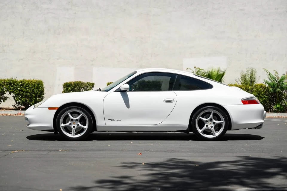 2002 Porsche 996 Carrera - Image 8 of 17