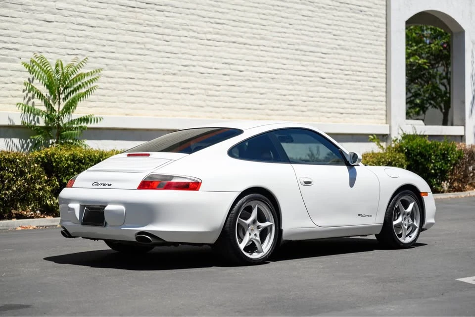 2002 Porsche 996 Carrera - Image 5 of 17
