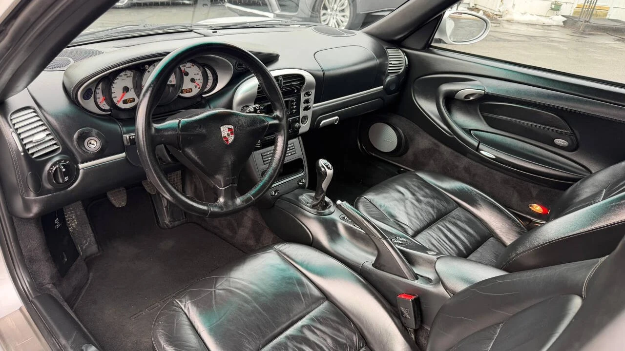 2002 Porsche 996 Carrera - Image 16 of 21
