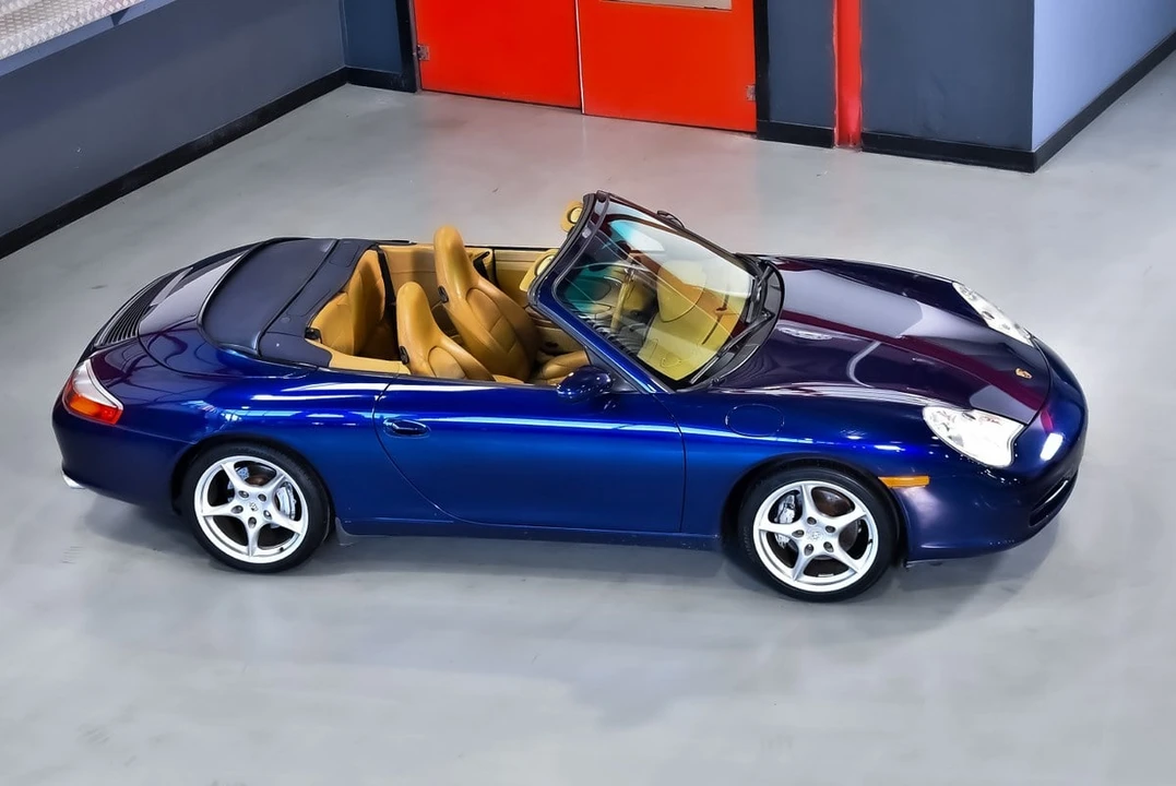 2002 Porsche 996 Carrera 4 - Image 13 of 30