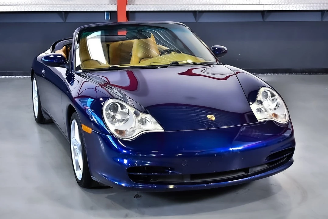 2002 Porsche 996 Carrera 4 - Image 7 of 30