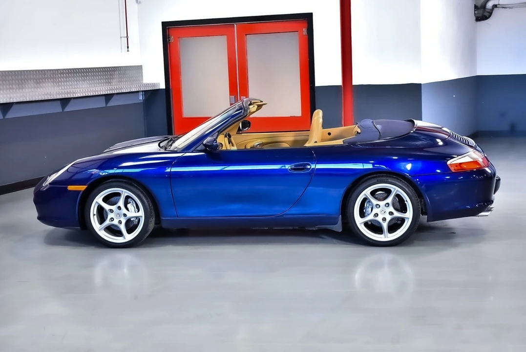 2002 Porsche 996 Carrera 4 - Image 21 of 30