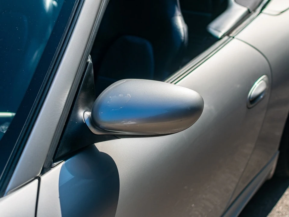 2002 Porsche 996 Carrera 4 - Image 10 of 30