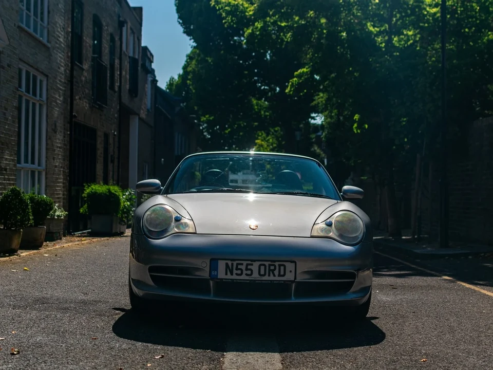 2002 Porsche 996 Carrera 4 - Image 12 of 31