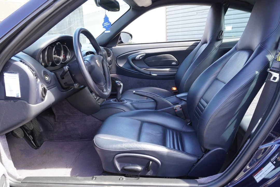 2002 Porsche 996 Carrera 4 - Image 24 of 30
