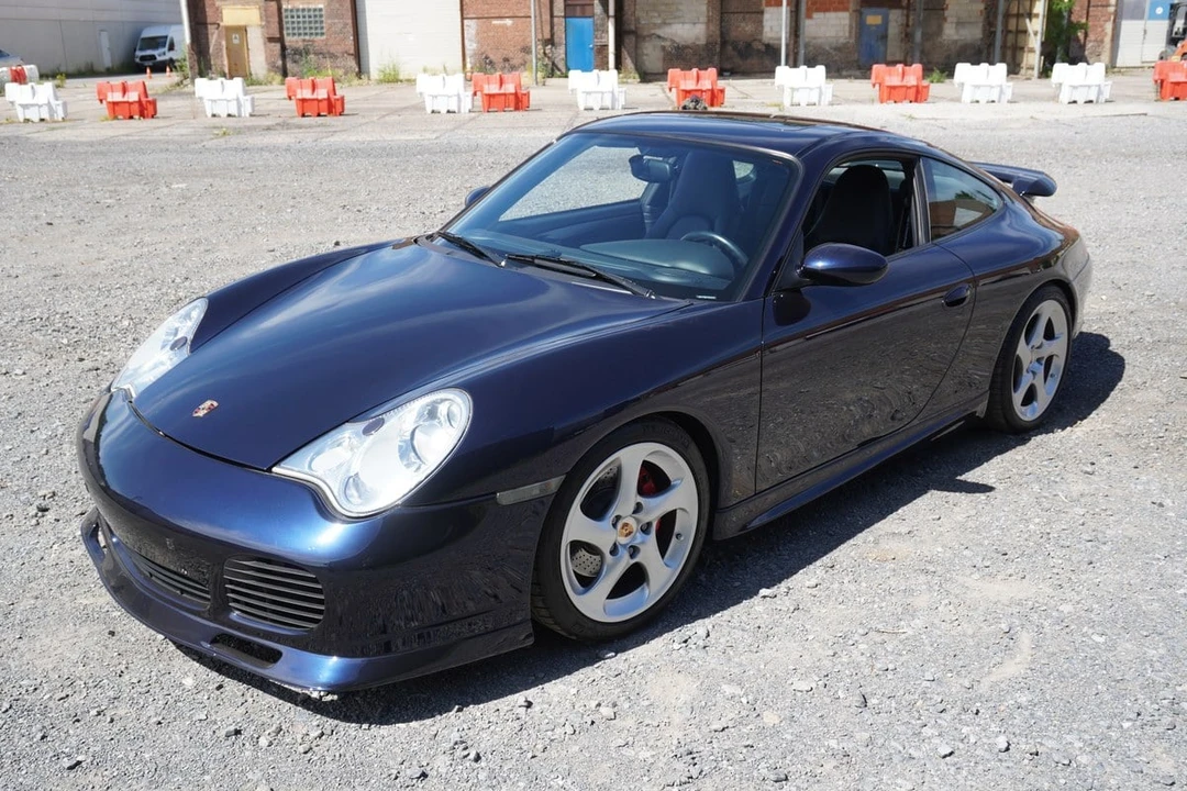 2002 Porsche 996 Carrera 4 - Image 6 of 30