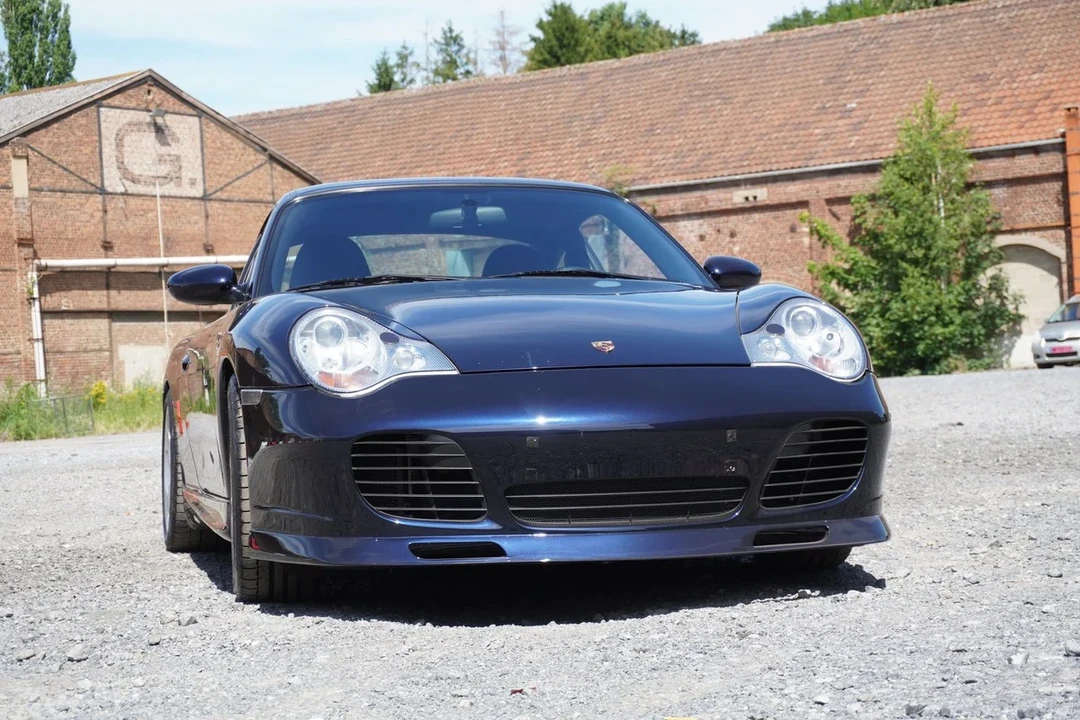 2002 Porsche 996 Carrera 4 - Image 8 of 31