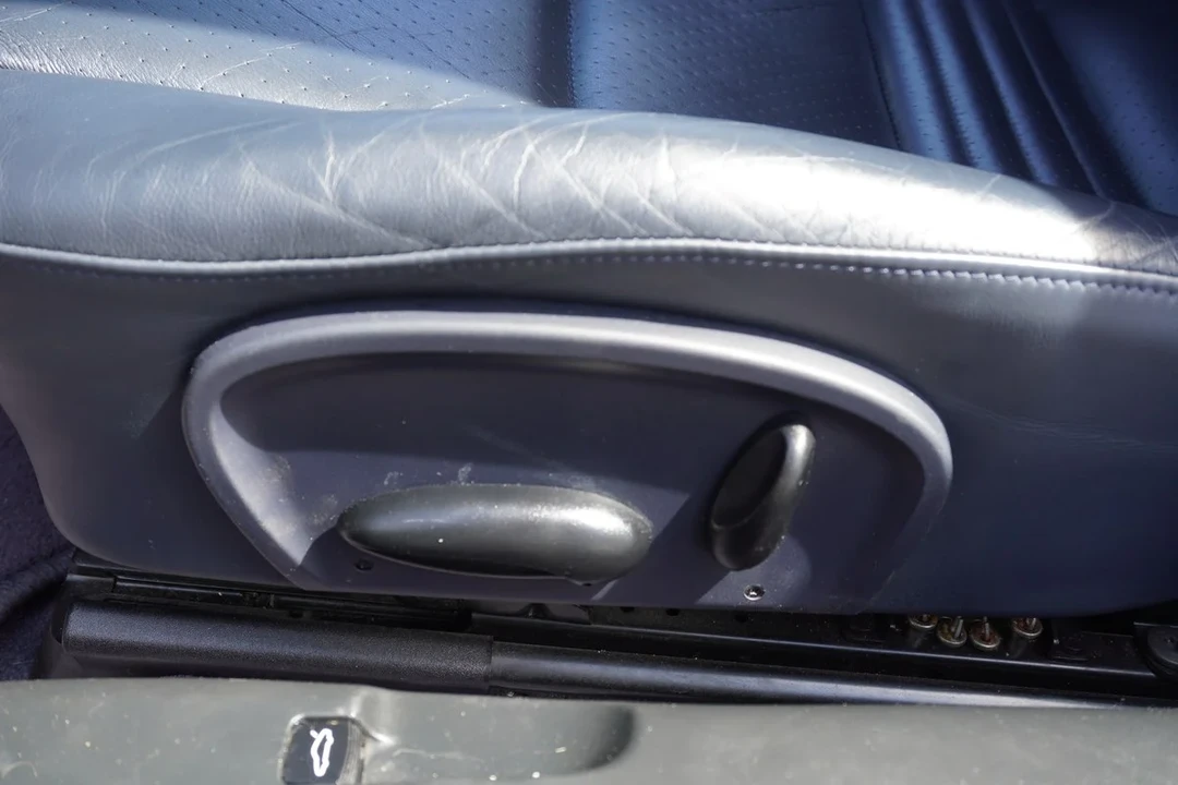 2002 Porsche 996 Carrera 4 - Image 26 of 31
