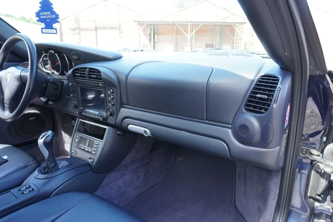 2002 Porsche 996 Carrera 4 - Image 18 of 31