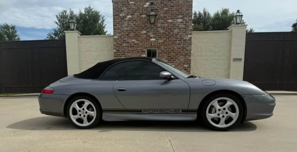 2002 Porsche 996 Carrera 4 - Image 2 of 20