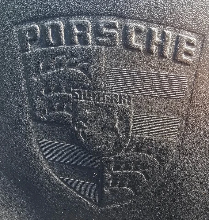 2002 Porsche 996 Carrera 4 - Image 10 of 10