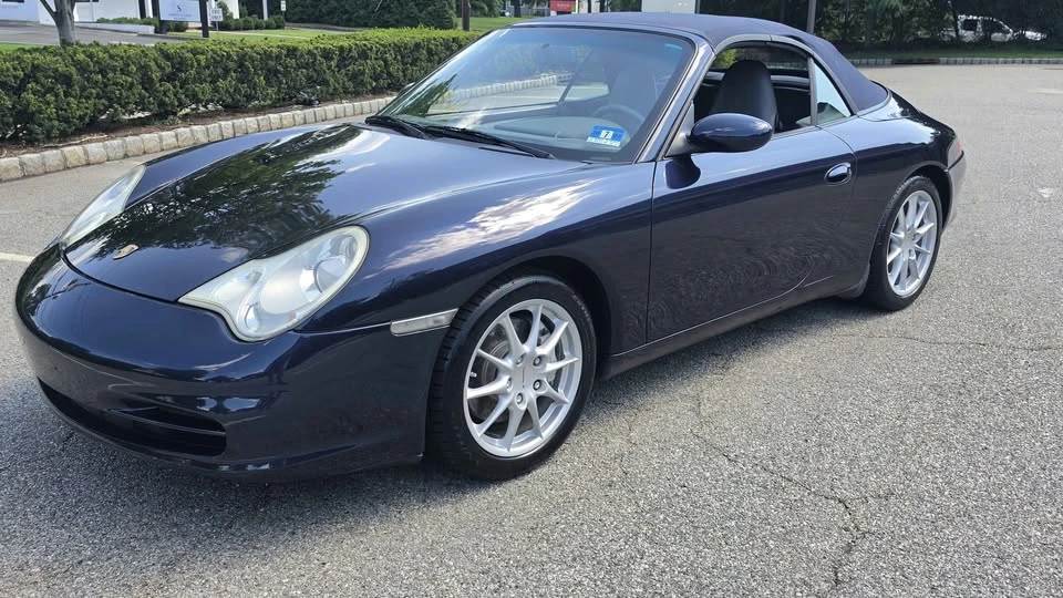 2002 Porsche 996 Carrera 4 - Image 19 of 20
