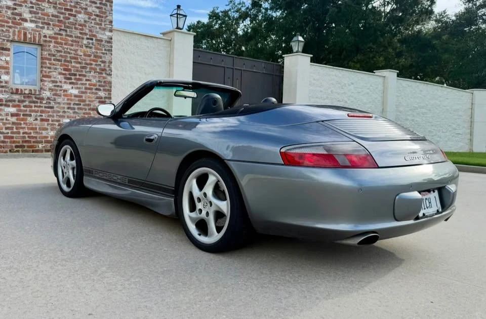 2002 Porsche 996 Carrera 4 - Image 12 of 20