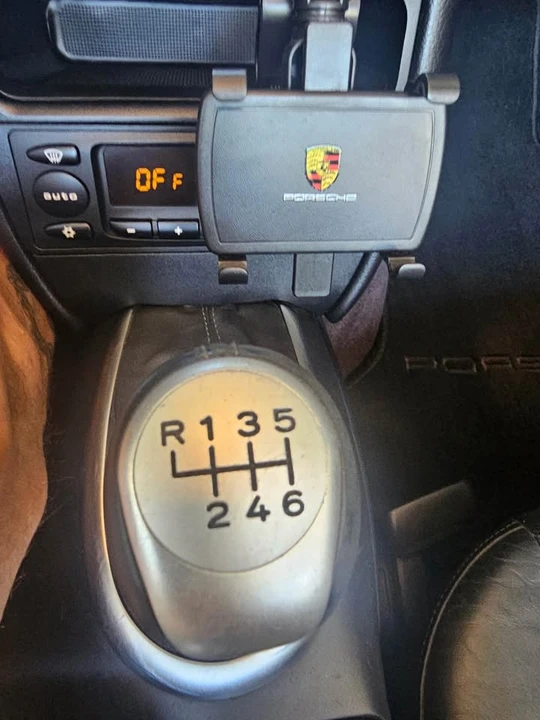 2002 Porsche 996 Carrera 4 - Image 8 of 10