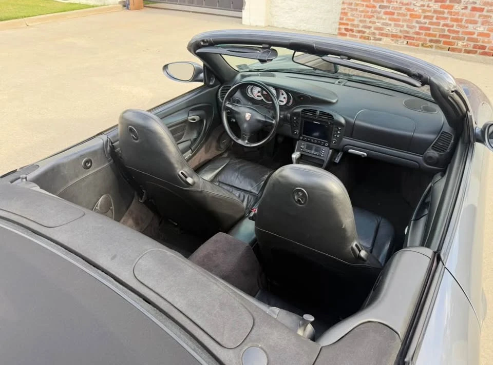 2002 Porsche 996 Carrera 4 - Image 16 of 20