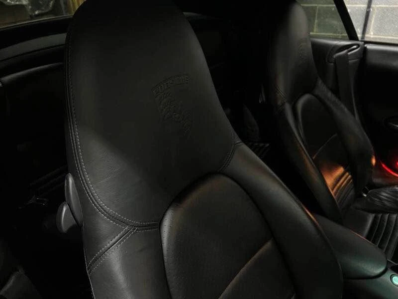2002 Porsche 996 Carrera 4 - Image 8 of 20