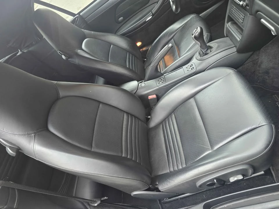 2002 Porsche 996 Carrera 4 - Image 18 of 20