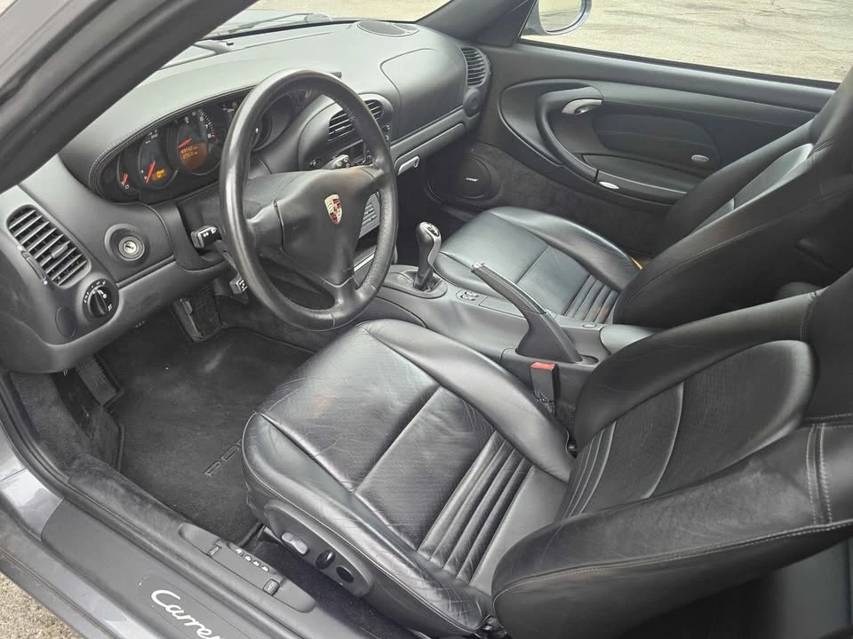 2002 Porsche 996 Carrera 4 - Image 14 of 20