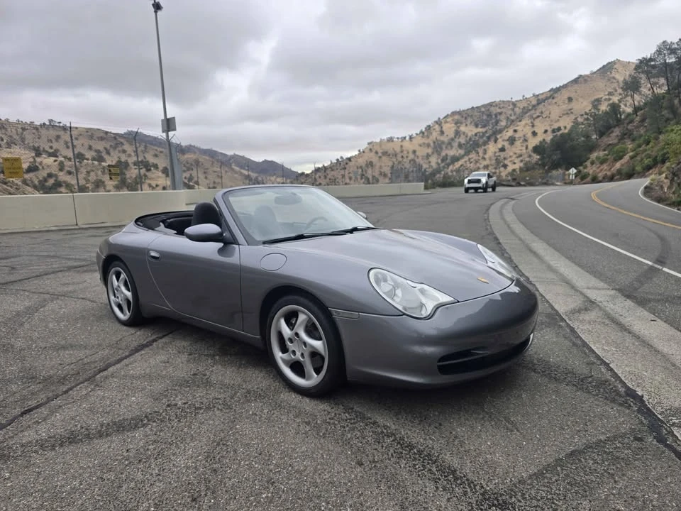 2002 Porsche 996 Carrera 4 - Image 11 of 20