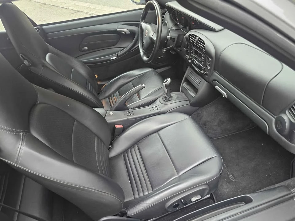 2002 Porsche 996 Carrera 4 - Image 15 of 20