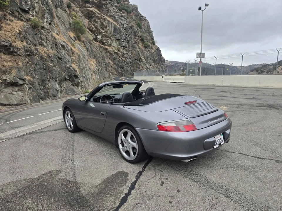 2002 Porsche 996 Carrera 4 - Image 10 of 20