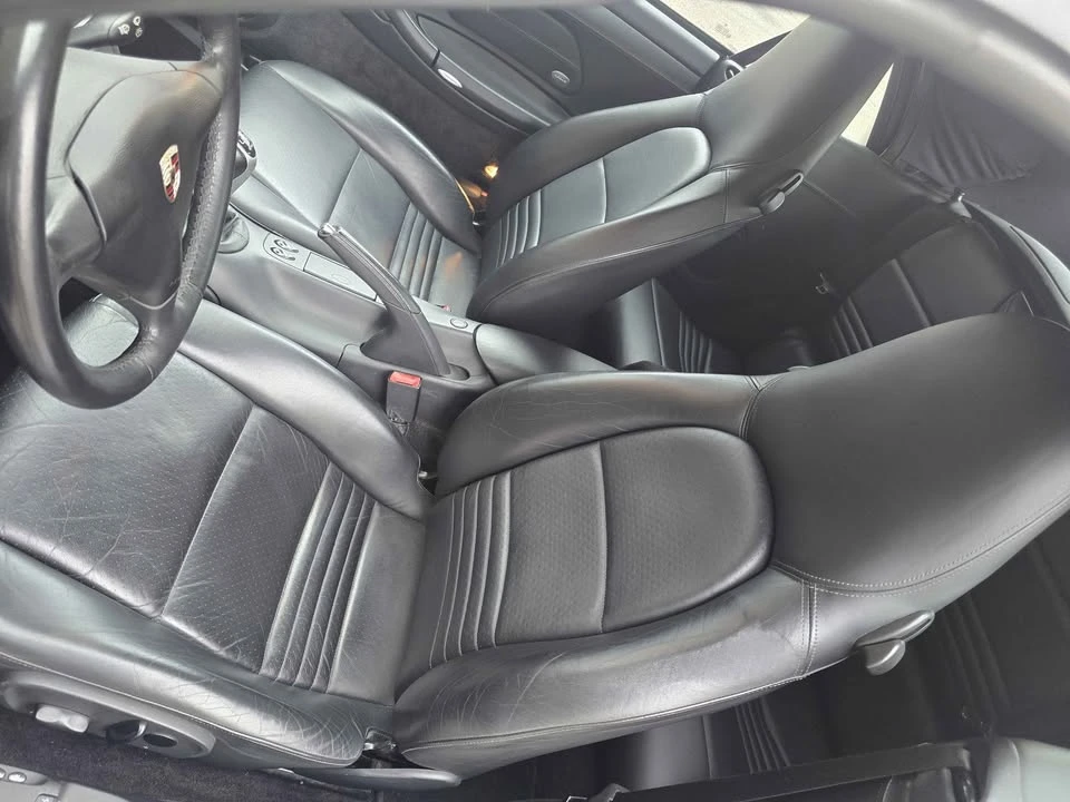2002 Porsche 996 Carrera 4 - Image 17 of 20