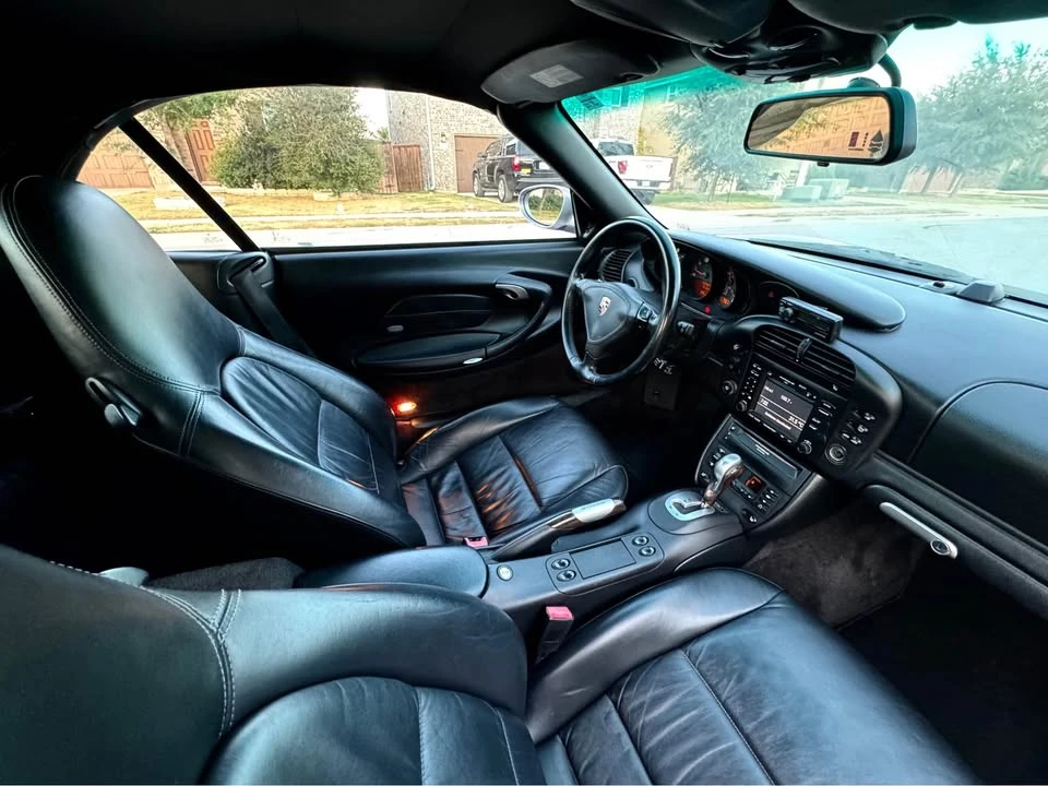 2002 Porsche 996 Carrera 4 - Image 9 of 20