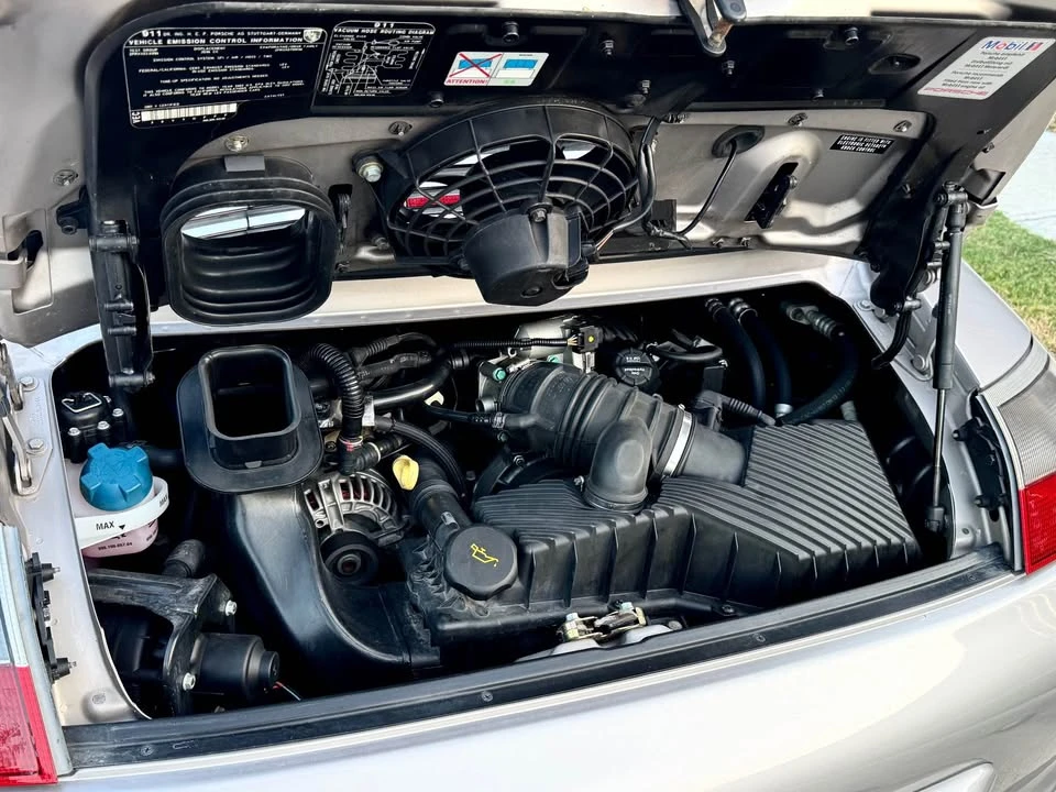 2002 Porsche 996 Carrera 4 - Image 19 of 20