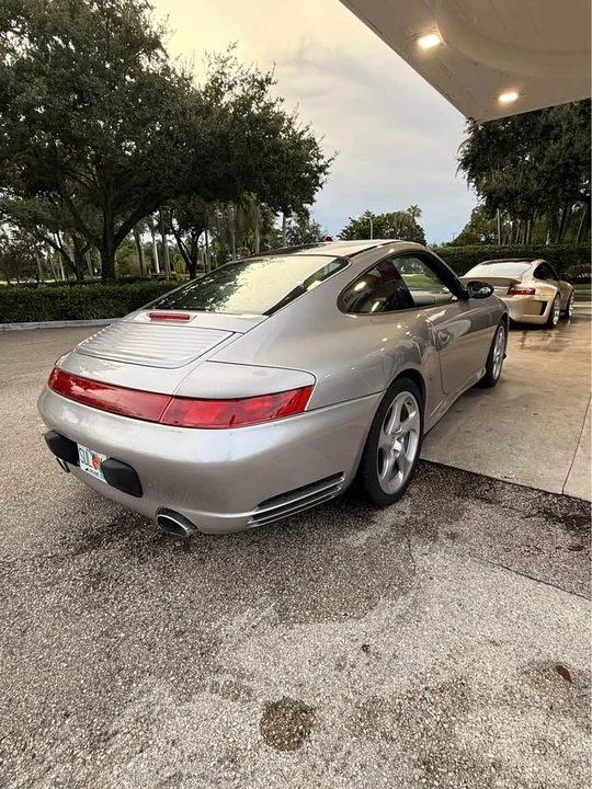 2002 Porsche 996 Carrera 4 - Image 9 of 11