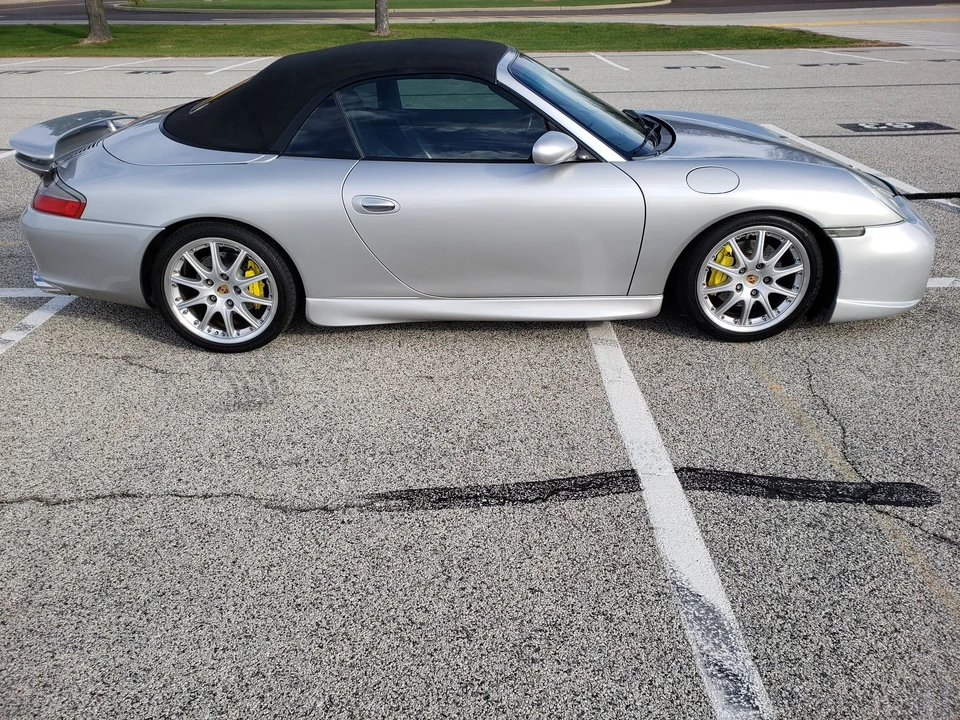 2002 Porsche 996 Carrera 4 - Image 3 of 17