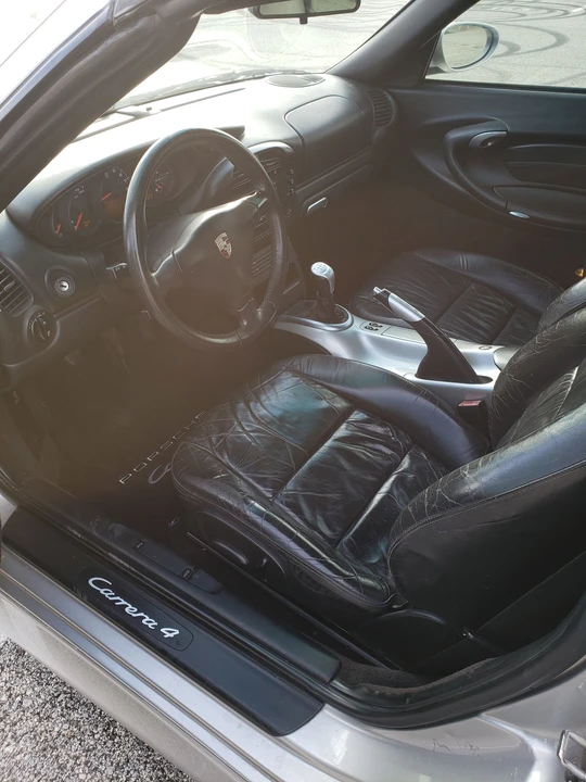 2002 Porsche 996 Carrera 4 - Image 12 of 17