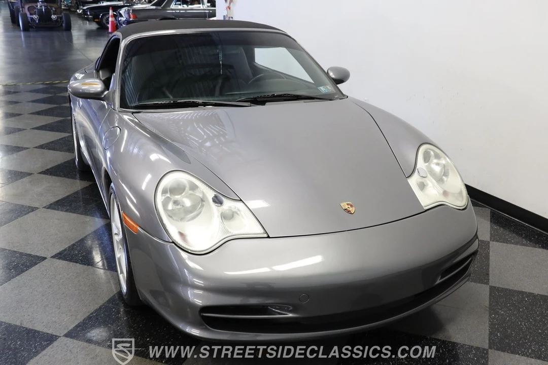 2002 Porsche 996 Carrera 4 - Image 16 of 31