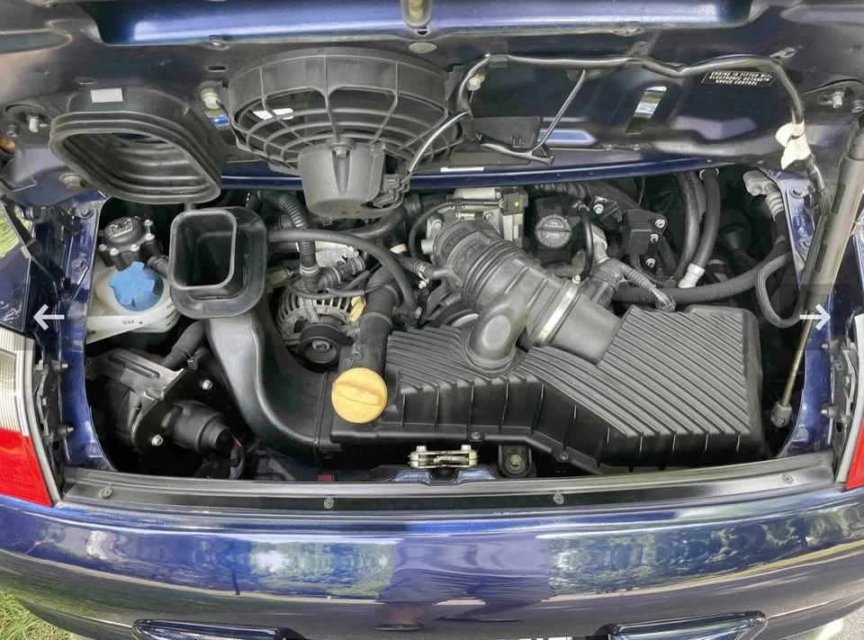 2002 Porsche 996 Carrera 4 - Image 17 of 18