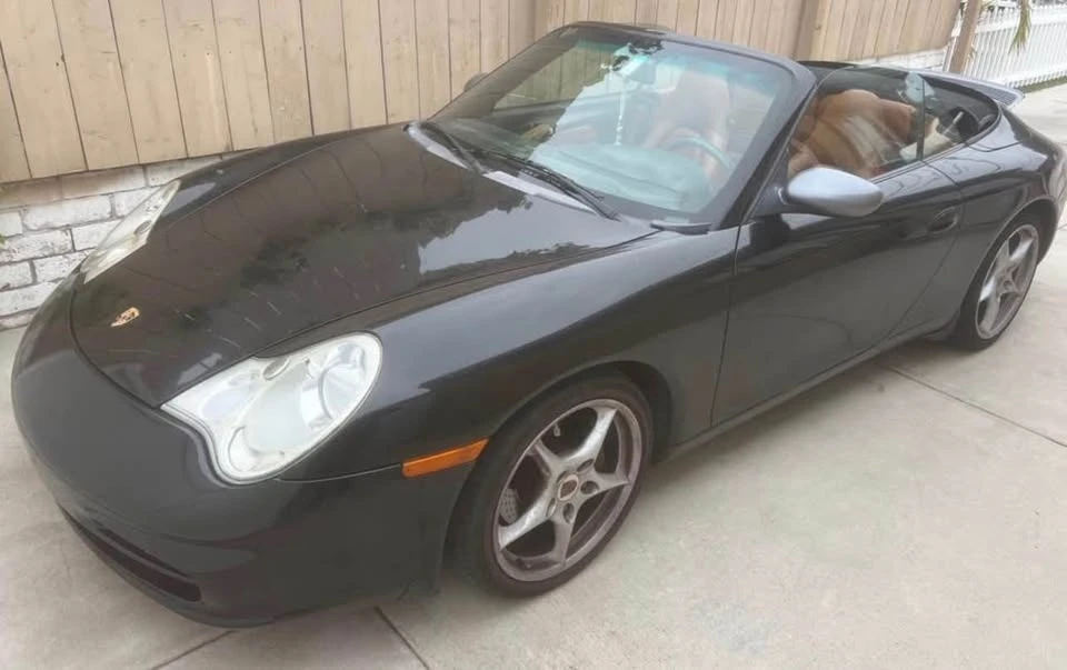 2002 Porsche 996 Carrera 4 - Image 3 of 6
