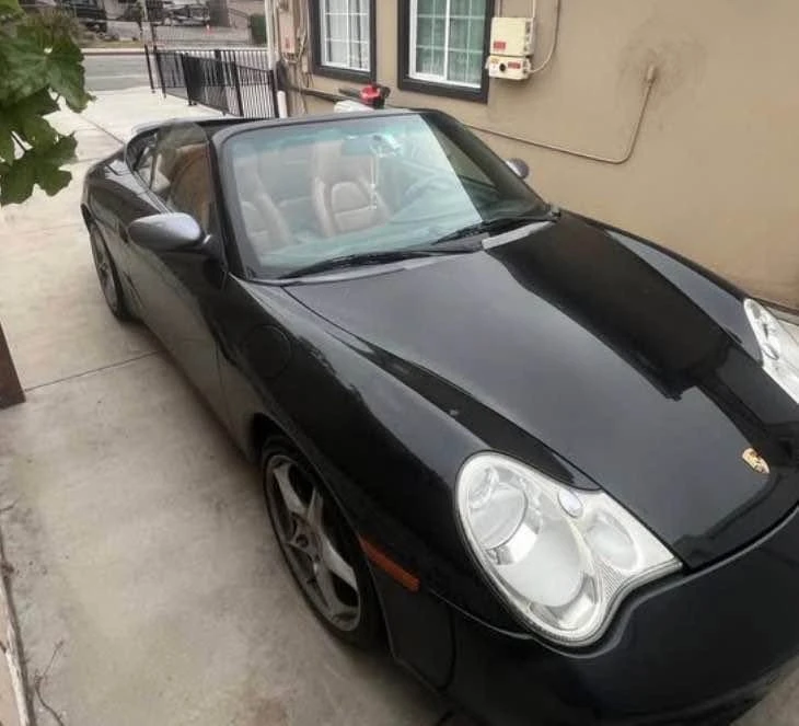 2002 Porsche 996 Carrera 4 - Image 5 of 6
