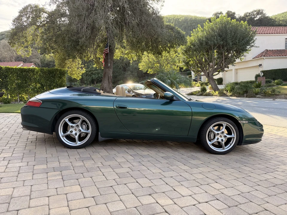 2002 Porsche 996 Carrera 4 - Image 5 of 31