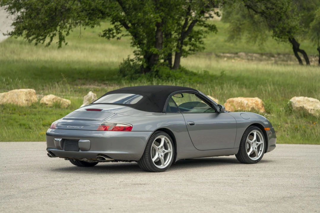 2002 Porsche 996 Carrera - Image 29 of 31