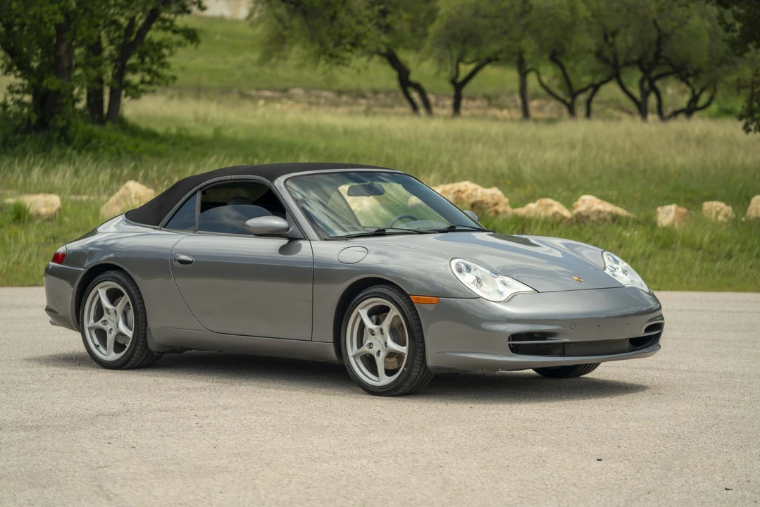 2002 Porsche 996 Carrera - Image 22 of 31