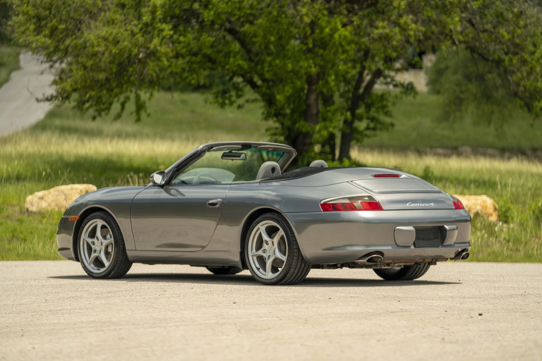 2002 Porsche 996 Carrera - Image 14 of 31